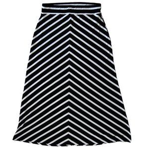 Chicos Stretchy Long Black & White Striped Maxi Skirt, Size 2 / Large
